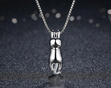 Load image into Gallery viewer, Sterling Silver 925 Hanging cat necklace
