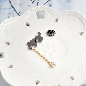 Cat with Pearl Ball Brooch/Pin with Gold